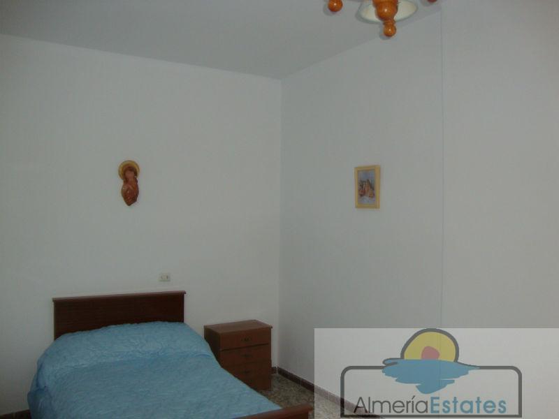 For sale of house in Cantoria