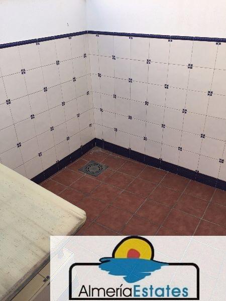 For sale of house in Vélez-Rubio