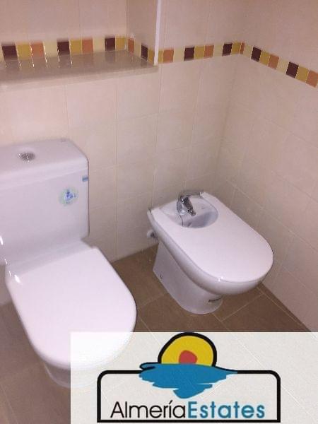 For sale of house in Vélez-Rubio