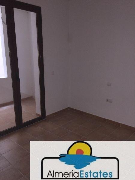 For sale of ground floor in Vélez-Blanco