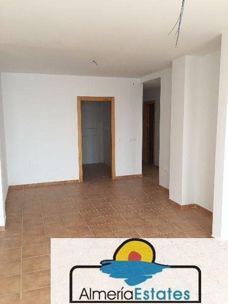 For sale of ground floor in Vélez-Blanco