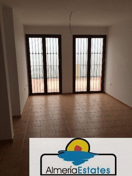 For sale of ground floor in Vélez-Blanco