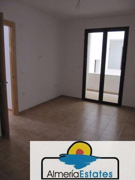 For sale of ground floor in Vélez-Blanco