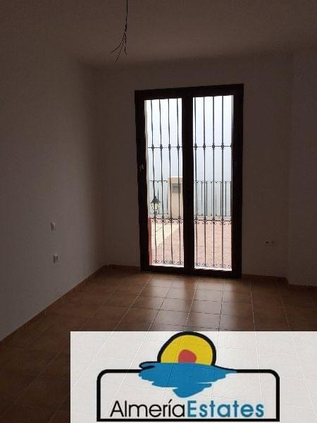 For sale of ground floor in Vélez-Blanco