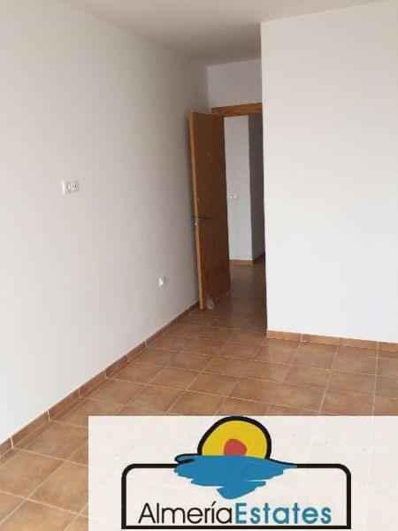 For sale of ground floor in Vélez-Blanco