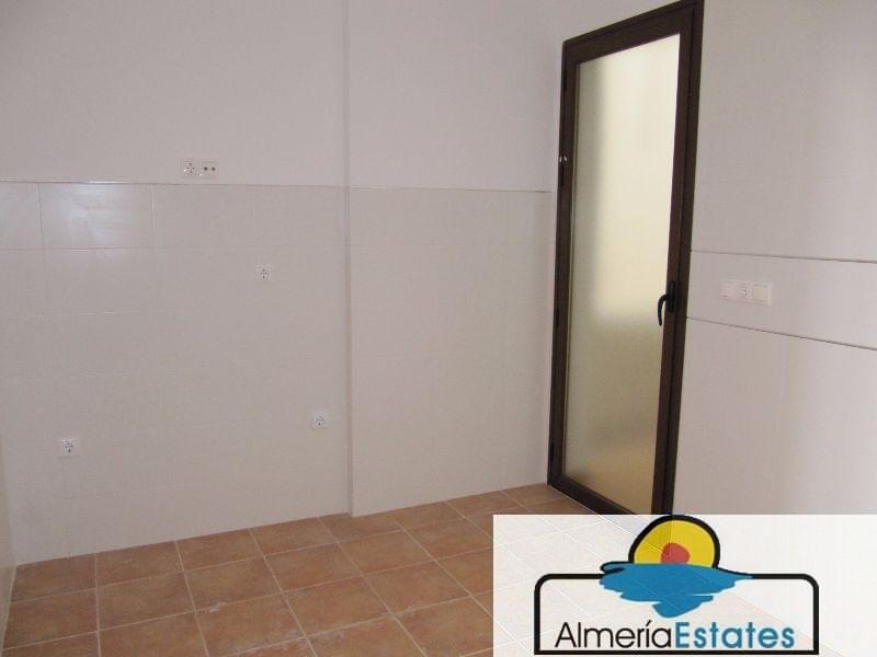 For sale of ground floor in Vélez-Blanco