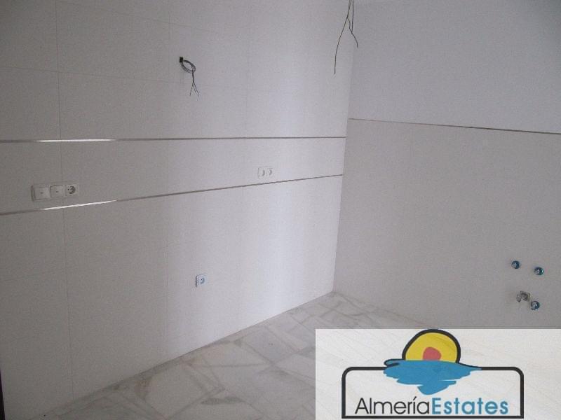 For sale of flat in Vélez-Blanco