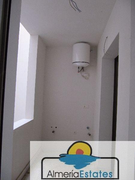 For sale of flat in Vélez-Blanco