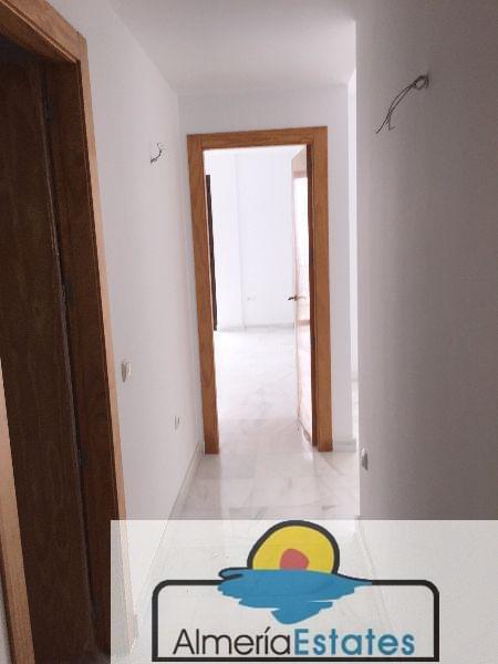 For sale of flat in Vélez-Blanco