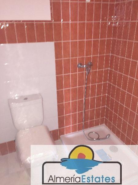 For sale of flat in Vélez-Blanco
