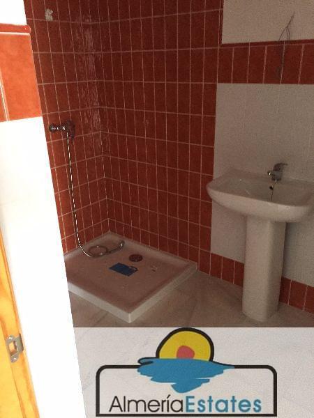 For sale of flat in Vélez-Blanco