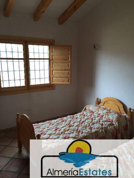 Venta de casa en Vélez-Rubio