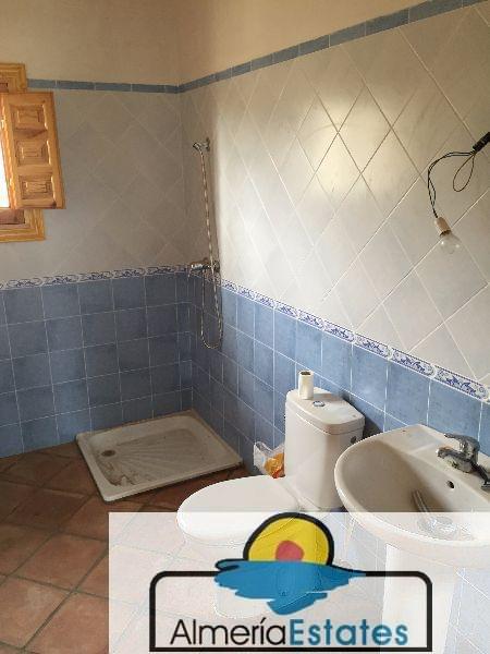 Venta de casa en Vélez-Rubio