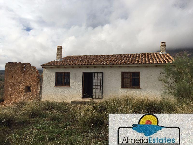 Venta de casa en Vélez-Rubio