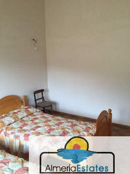 Venta de casa en Vélez-Rubio