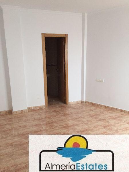 Venta de piso en Vélez-Rubio