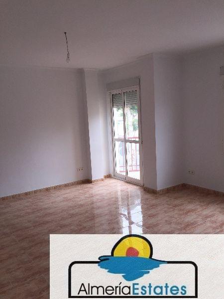 Venta de piso en Vélez-Rubio