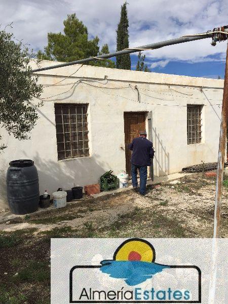 For sale of house in Vélez-Blanco