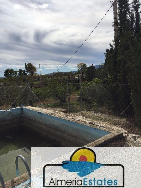 For sale of house in Vélez-Blanco