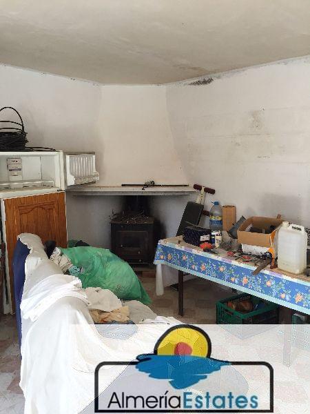 For sale of house in Vélez-Blanco