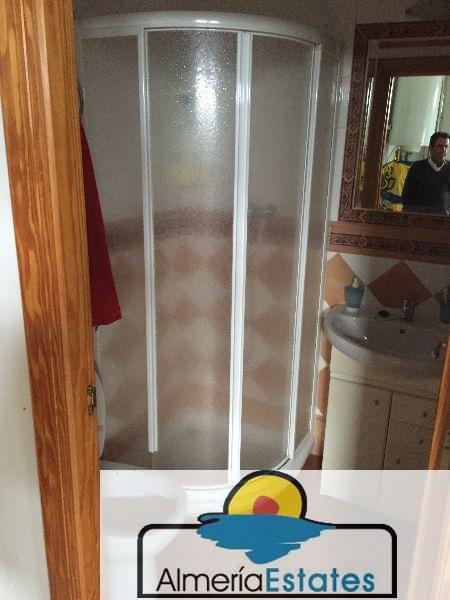 For sale of house in Vélez-Rubio