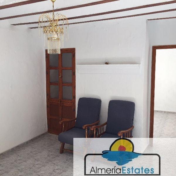 For sale of house in Chirivel