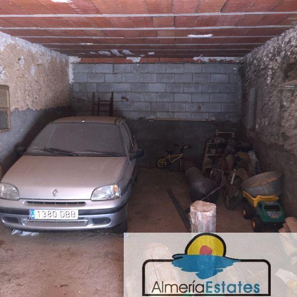 For sale of house in Chirivel