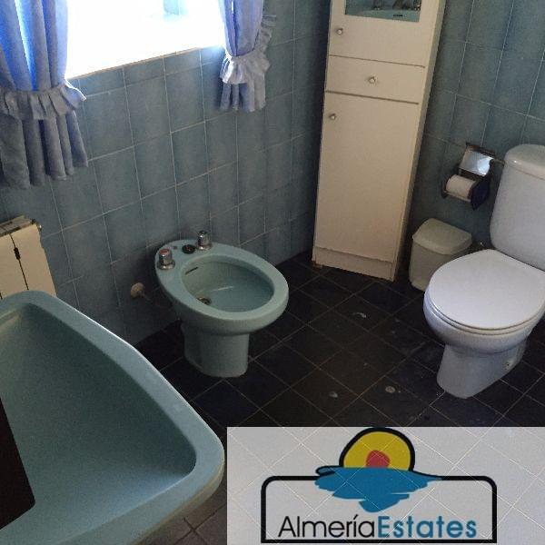 For sale of house in Chirivel