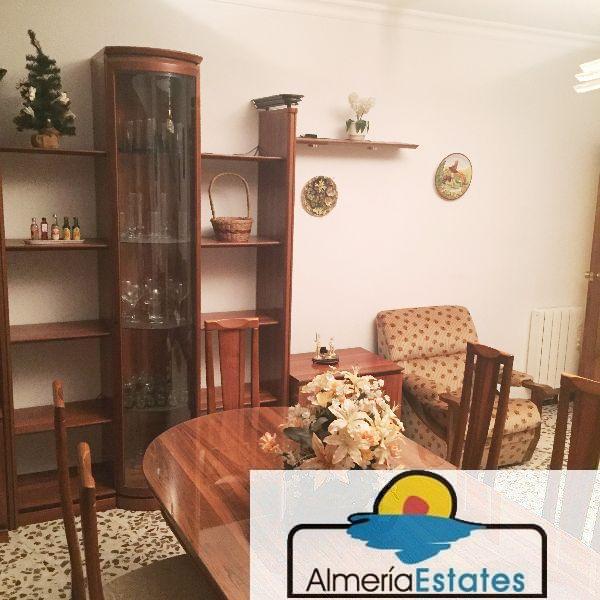 Venta de piso en Vélez-Rubio