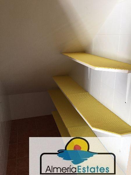 For sale of ground floor in Vélez-Rubio