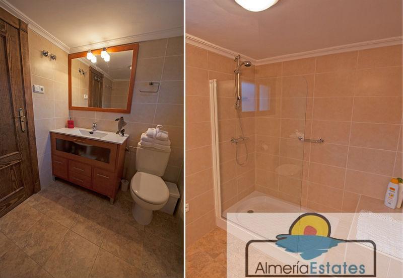 For sale of house in Vélez-Blanco