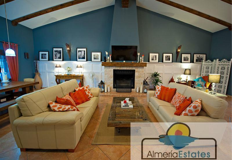 For sale of house in Vélez-Blanco