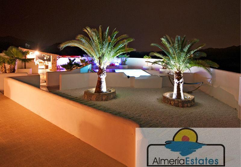 For sale of house in Vélez-Blanco