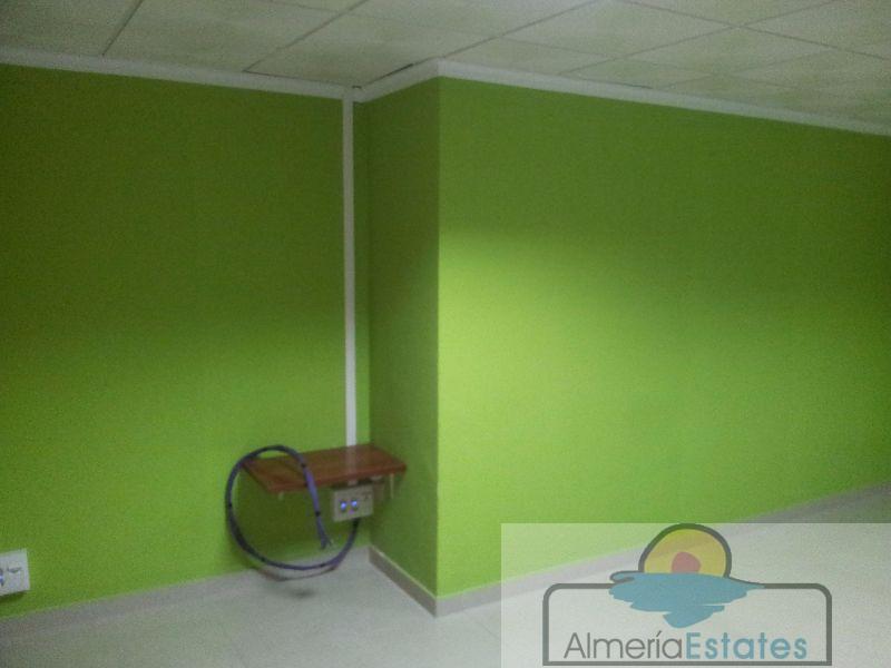 For rent of commercial in Vélez-Rubio