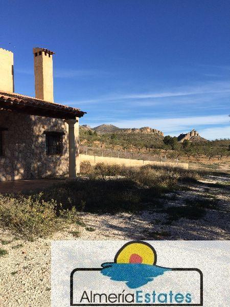 For sale of rural property in Vélez-Rubio