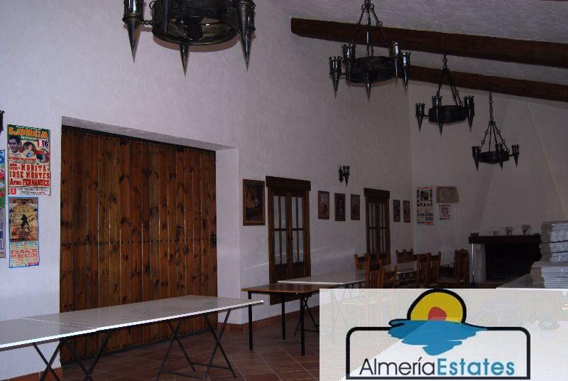 For sale of rural property in Vélez-Rubio