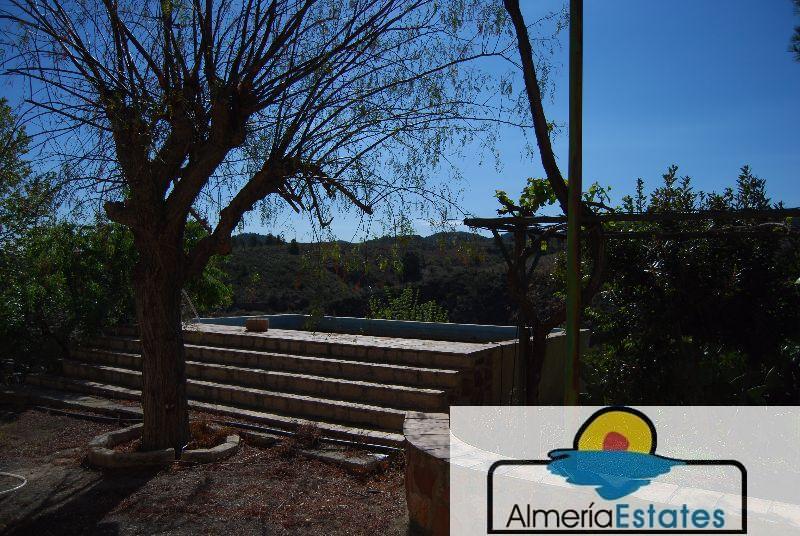 For sale of rural property in Vélez-Rubio