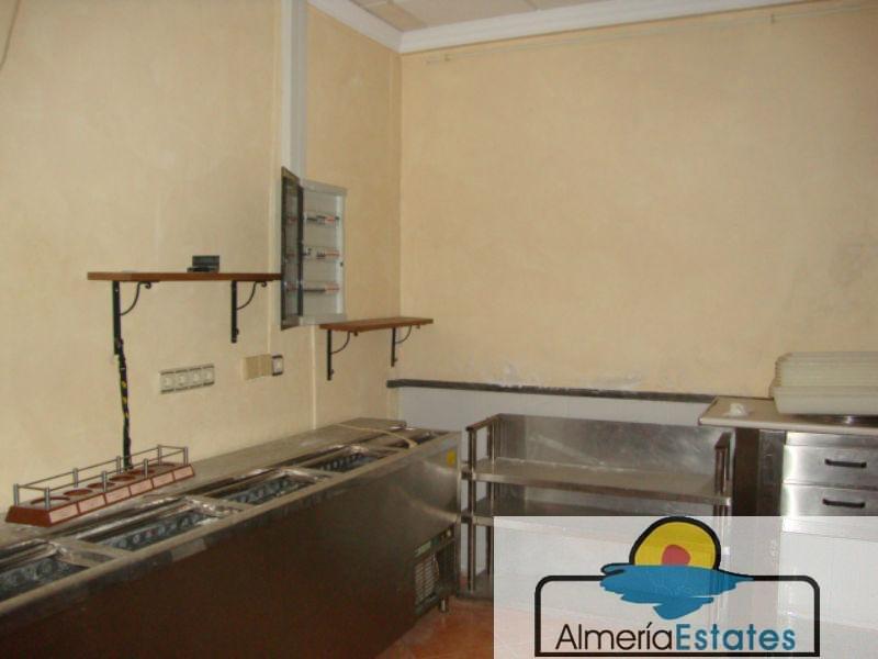 For rent of commercial in Albox