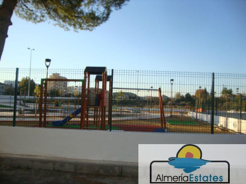 For rent of commercial in Albox