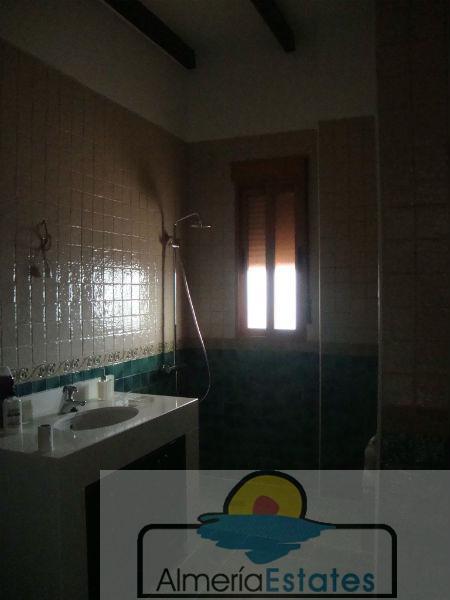 Venta de villa en Albox