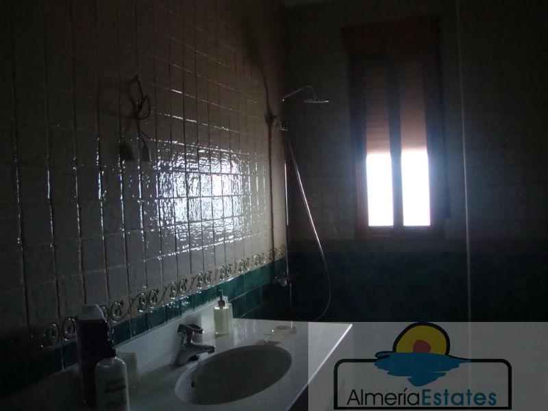 Venta de villa en Albox