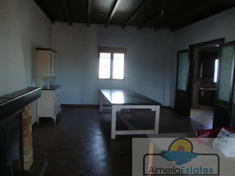 Venta de villa en Albox