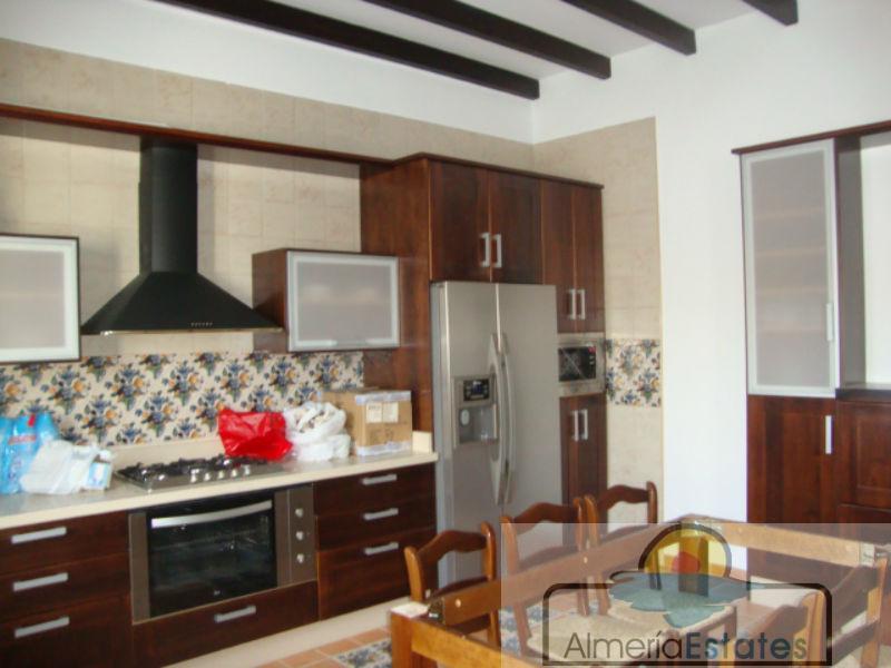 Venta de villa en Albox