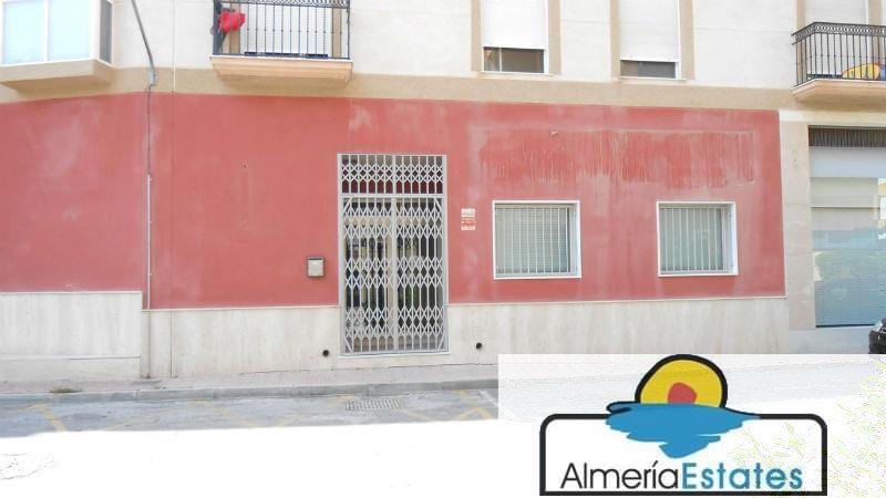 Alquiler de local comercial en Albox