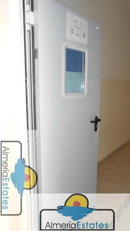 Alquiler de local comercial en Albox