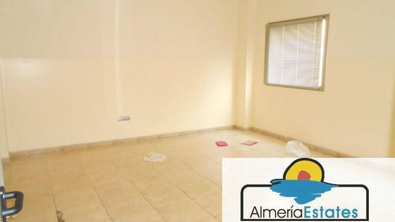 Alquiler de local comercial en Albox