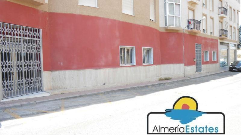 Alquiler de local comercial en Albox