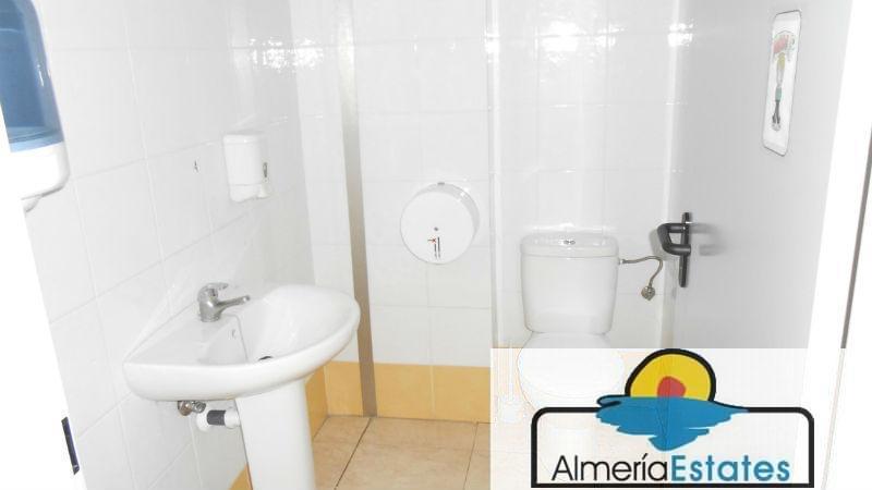 Alquiler de local comercial en Albox