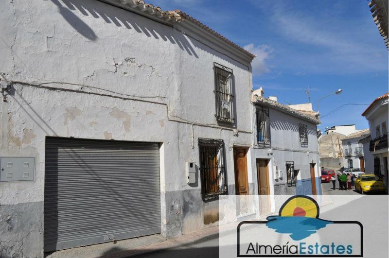 Venta de casa en Albox