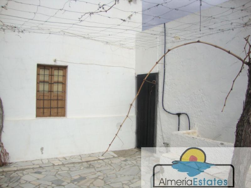 Venta de villa en Oria